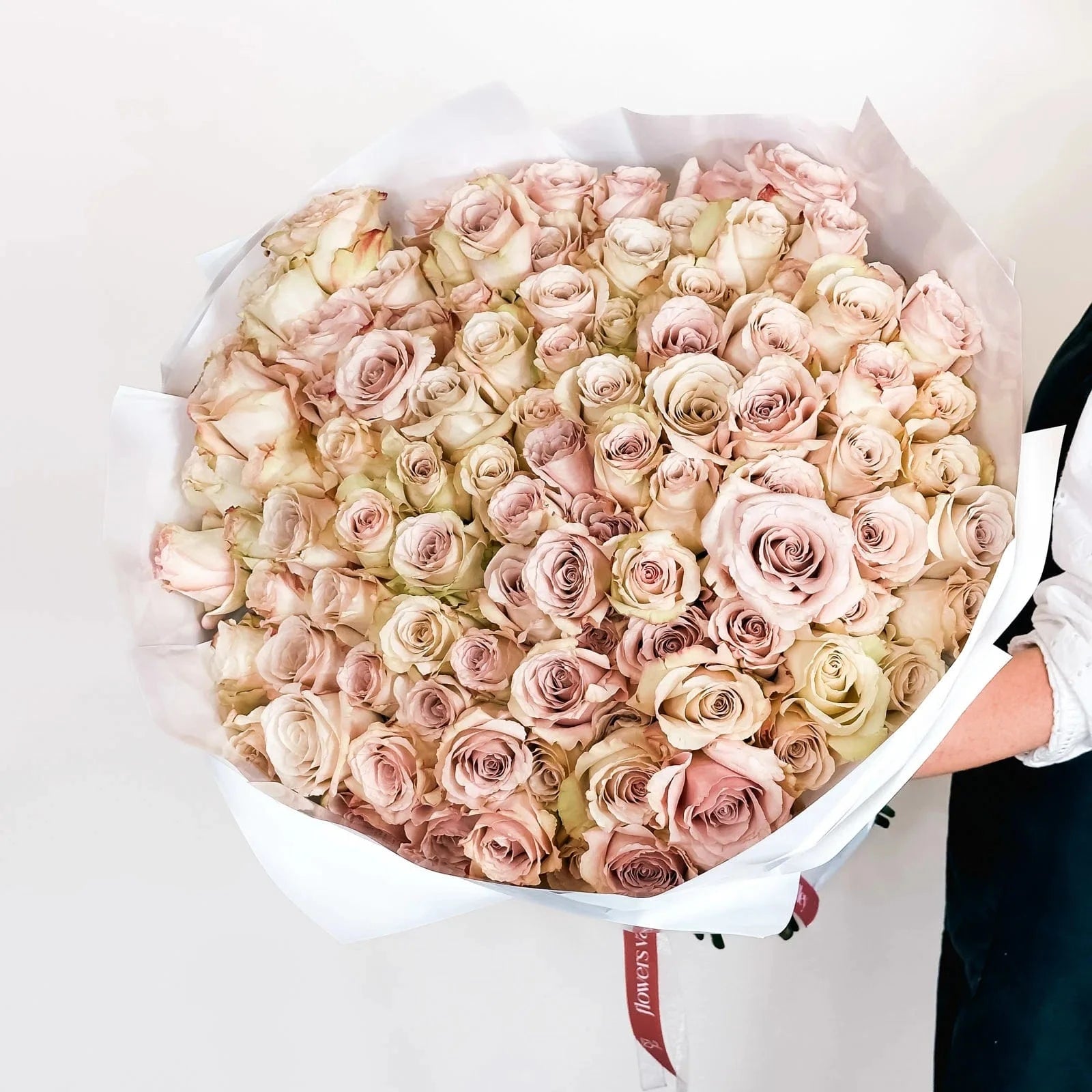 Luxury Quicksand Roses